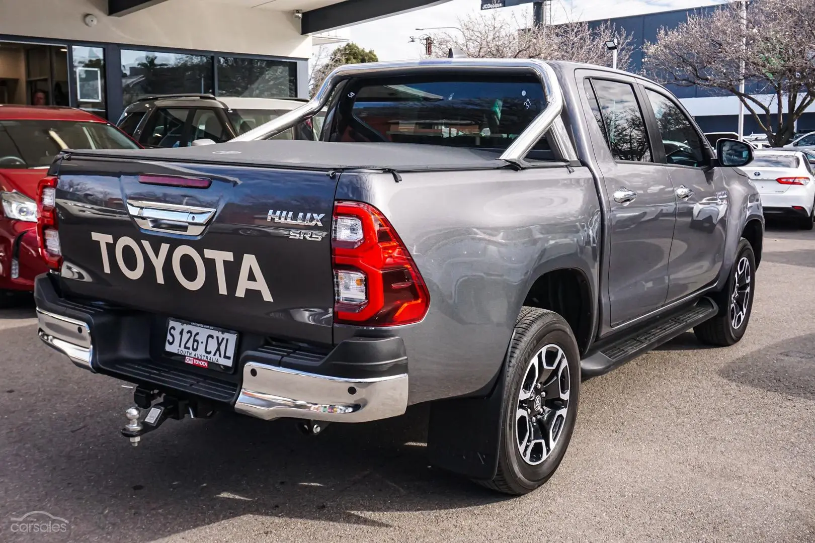 2022 Toyota Hilux Image 3