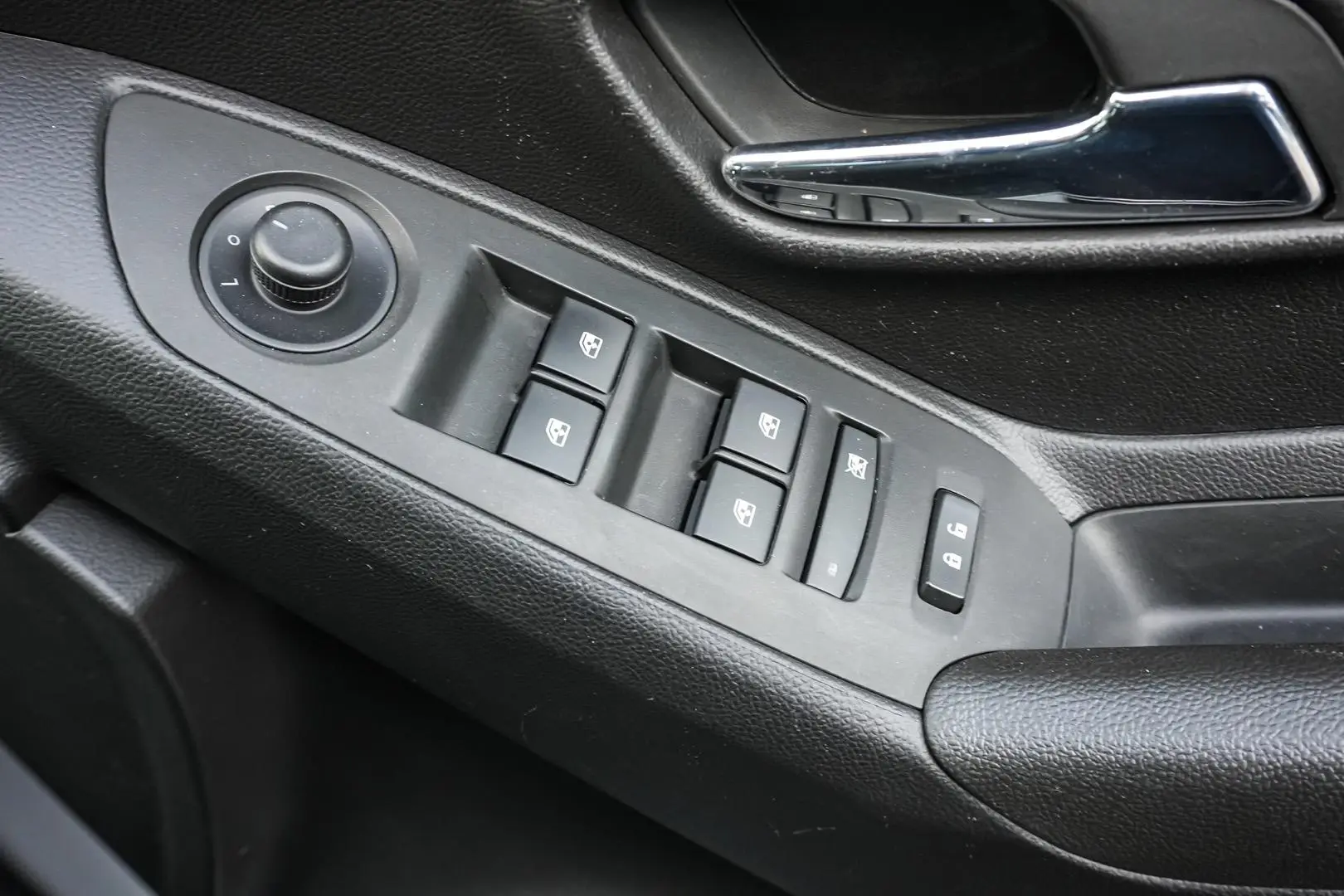 2017 Holden Trax Gallery Image 19