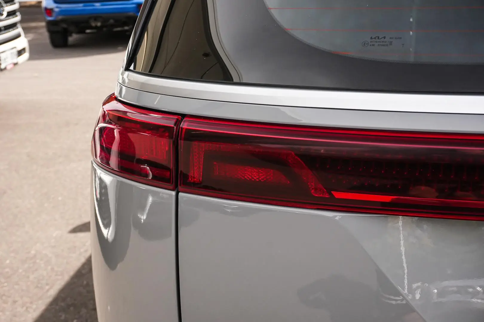 2022 Kia Carnival Gallery Image 8