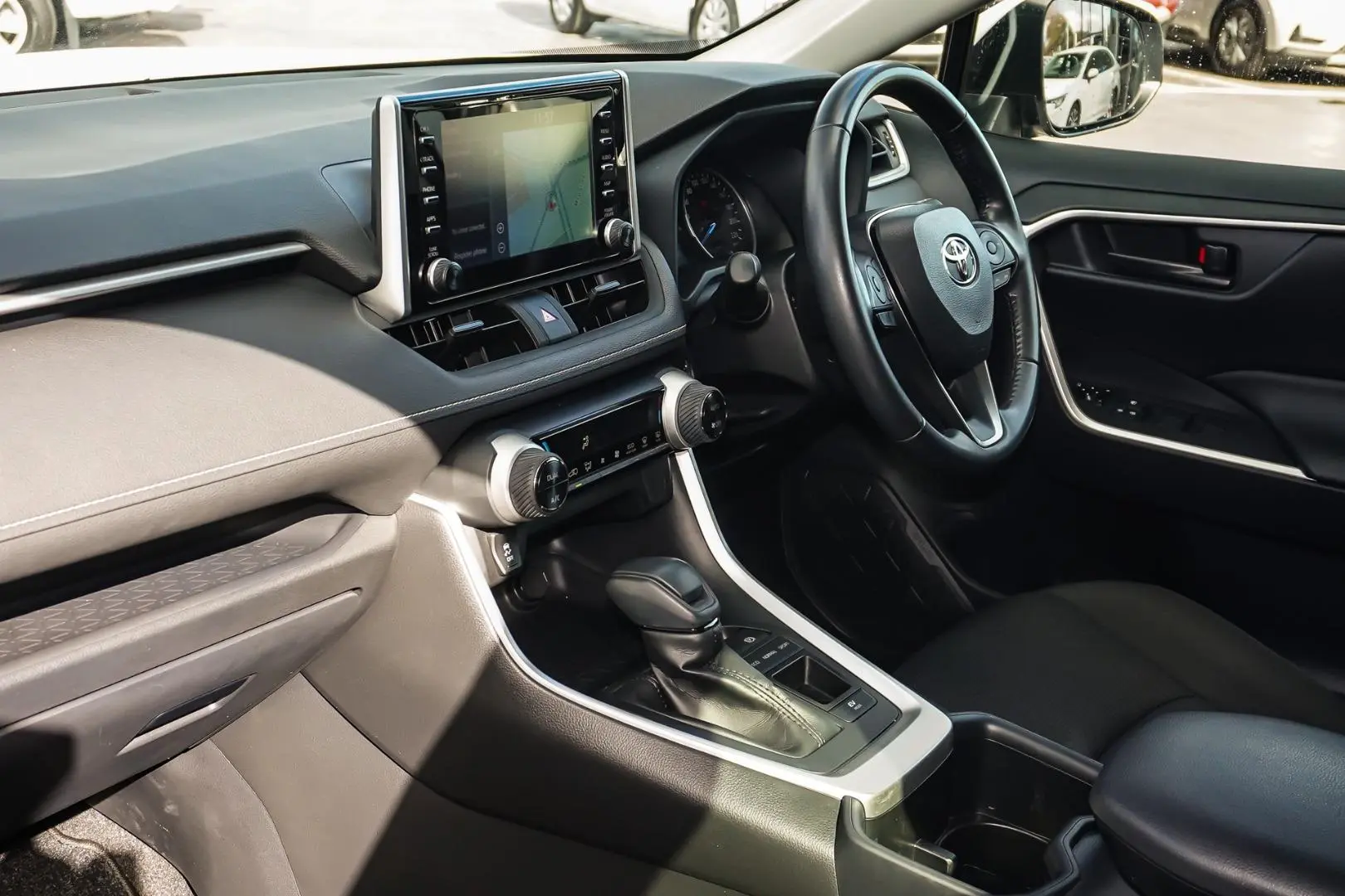 2021 Toyota RAV4 Gallery Image 10