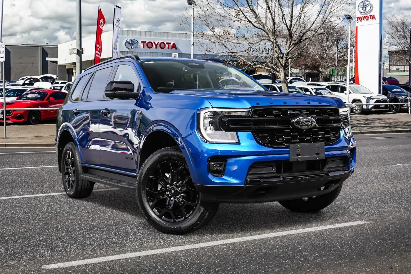 2023 Ford Everest Gallery Image 1