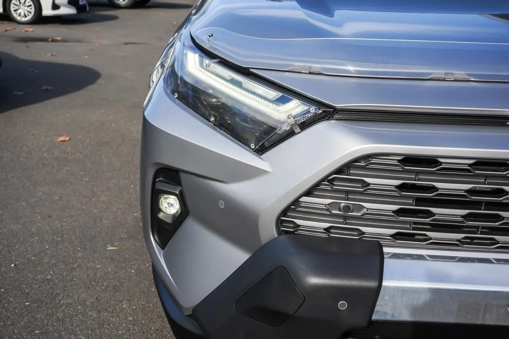 2024 Toyota RAV4 Gallery Image 10