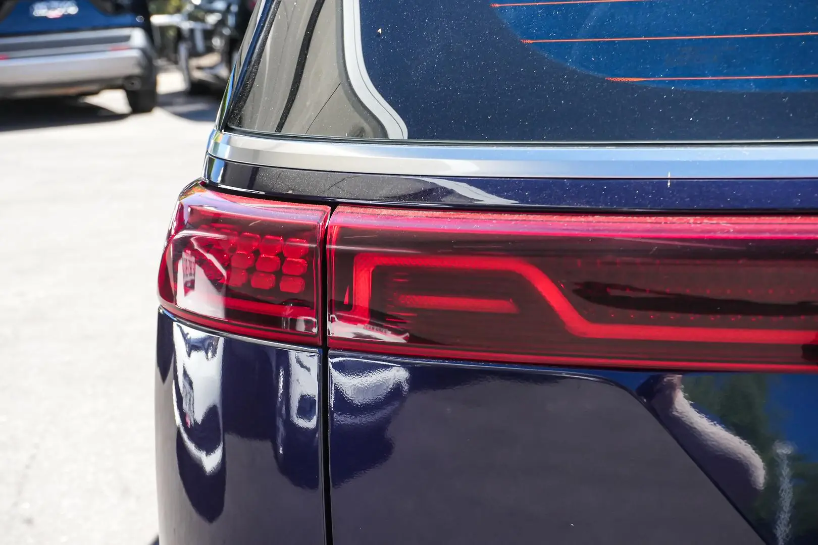 2022 Kia Carnival Gallery Image 8