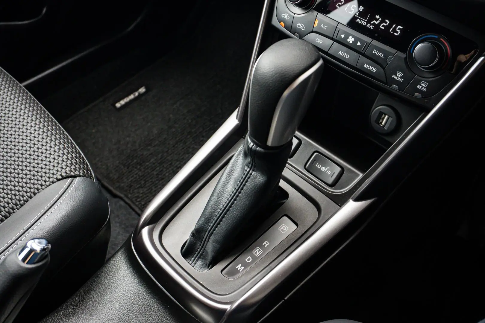 2023 Suzuki S-Cross Gallery Image 18