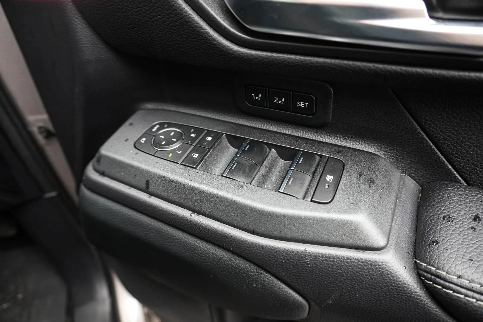 2024 Toyota Landcruiser Prado Gallery Image 15