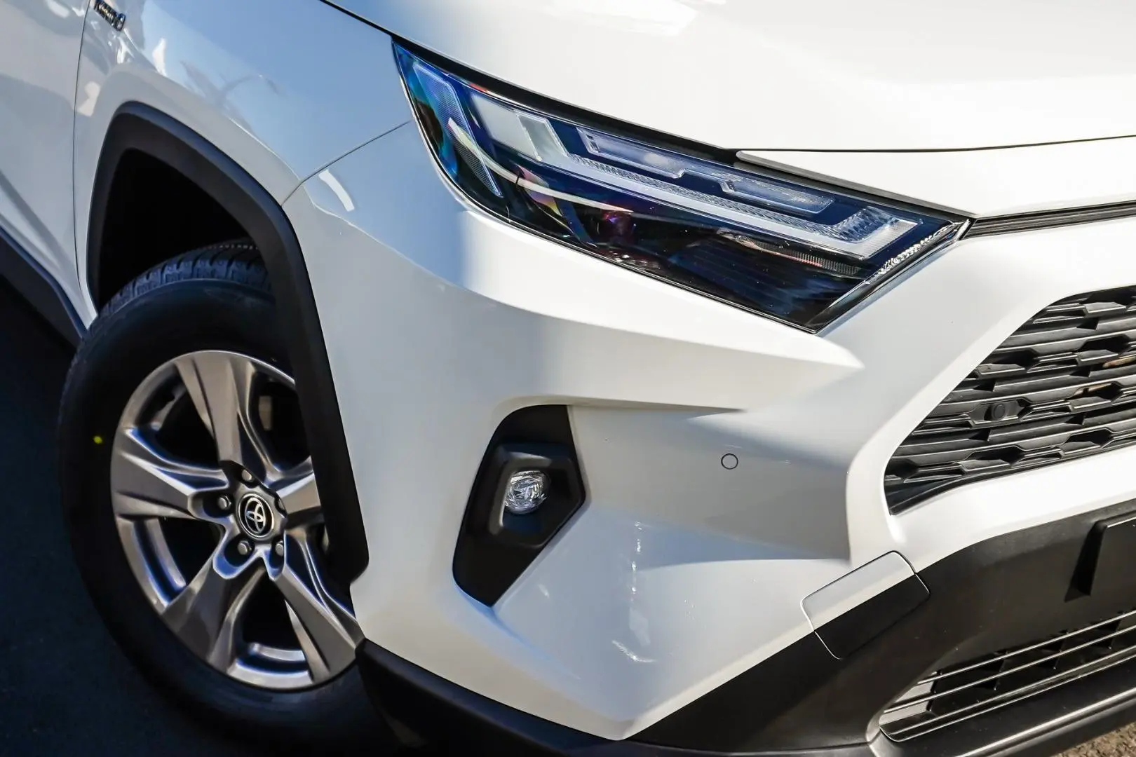 2022 Toyota RAV4 Gallery Image 11