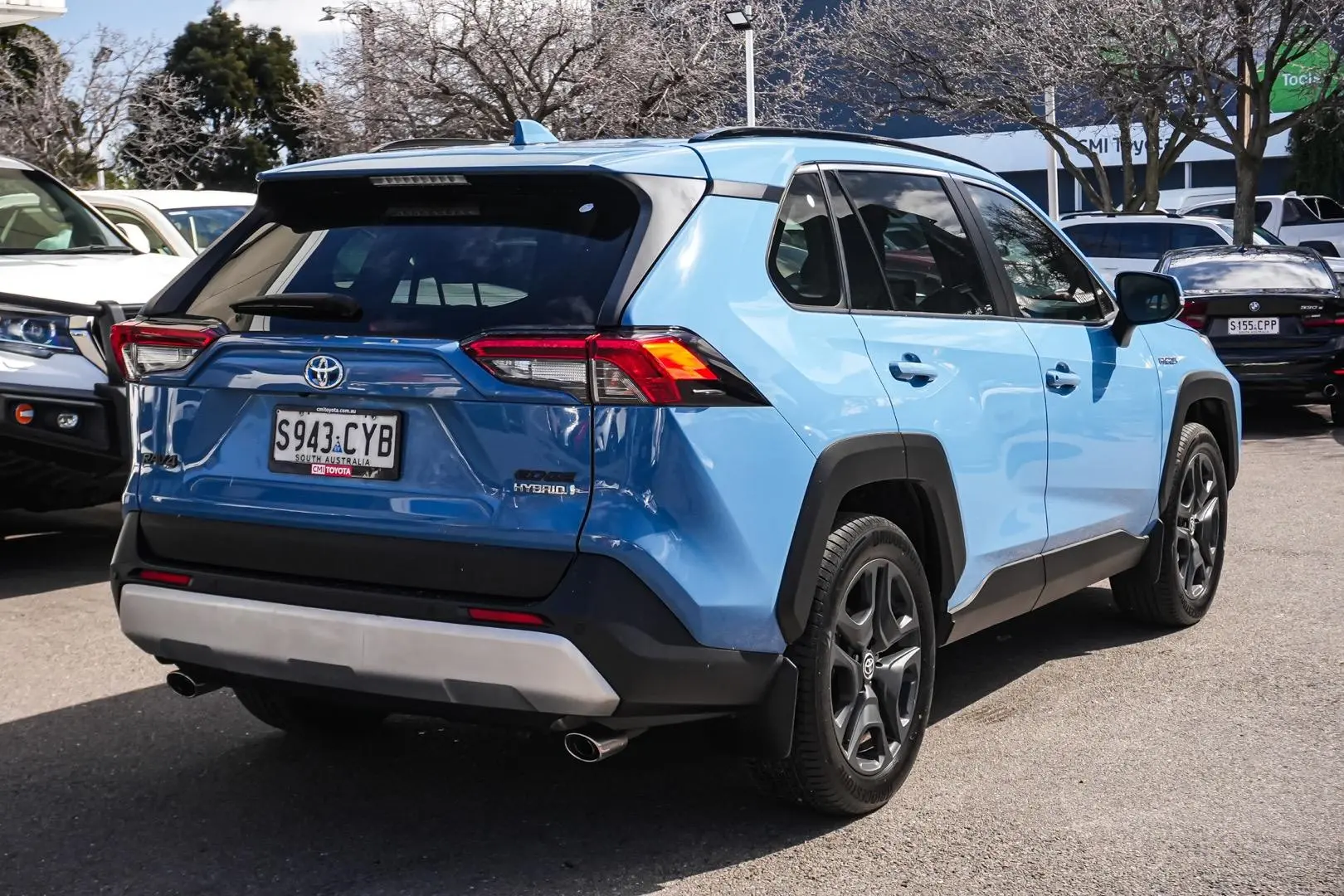 2023 Toyota RAV4 Gallery Image 3