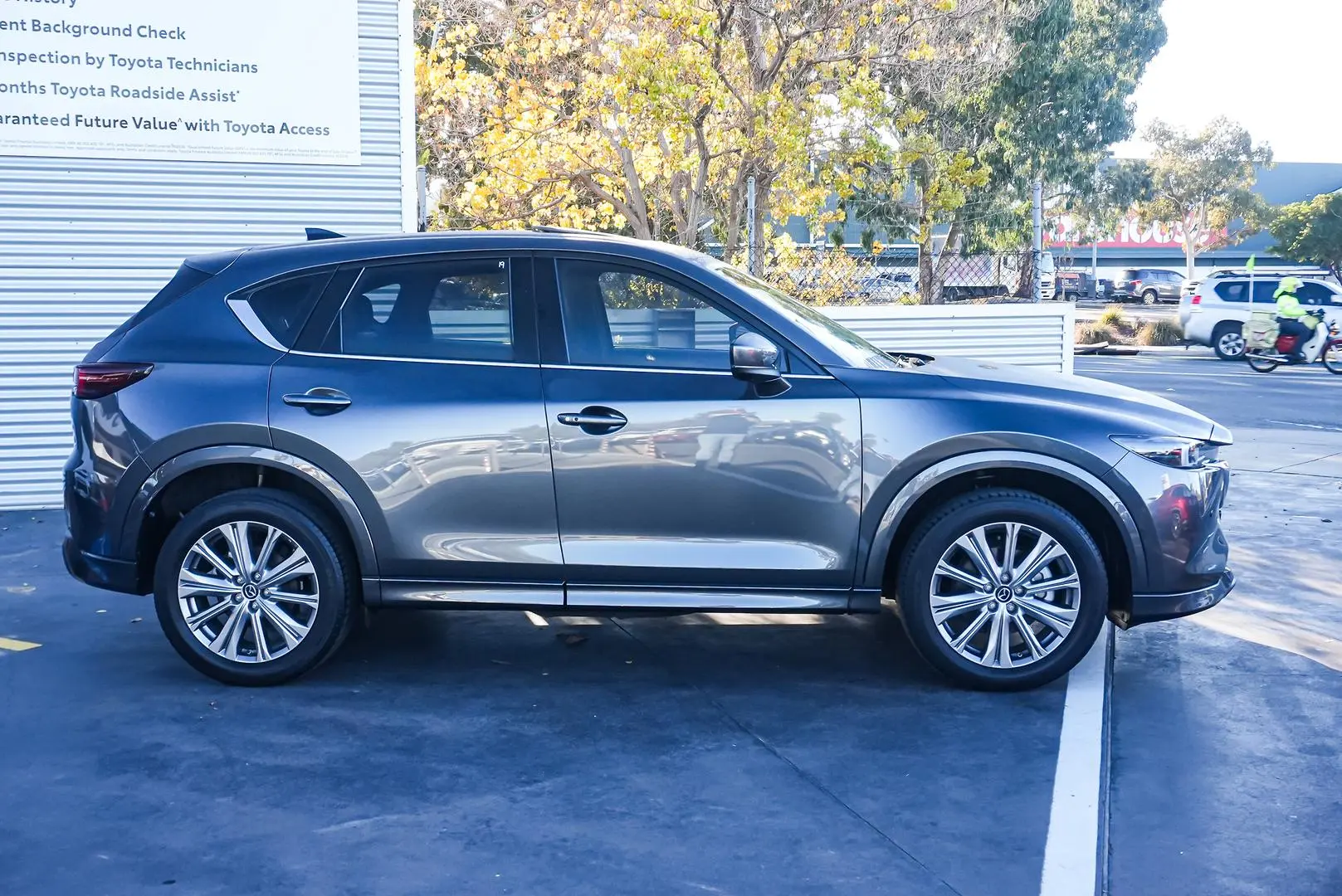 2022 Mazda CX-5 Gallery Image 3