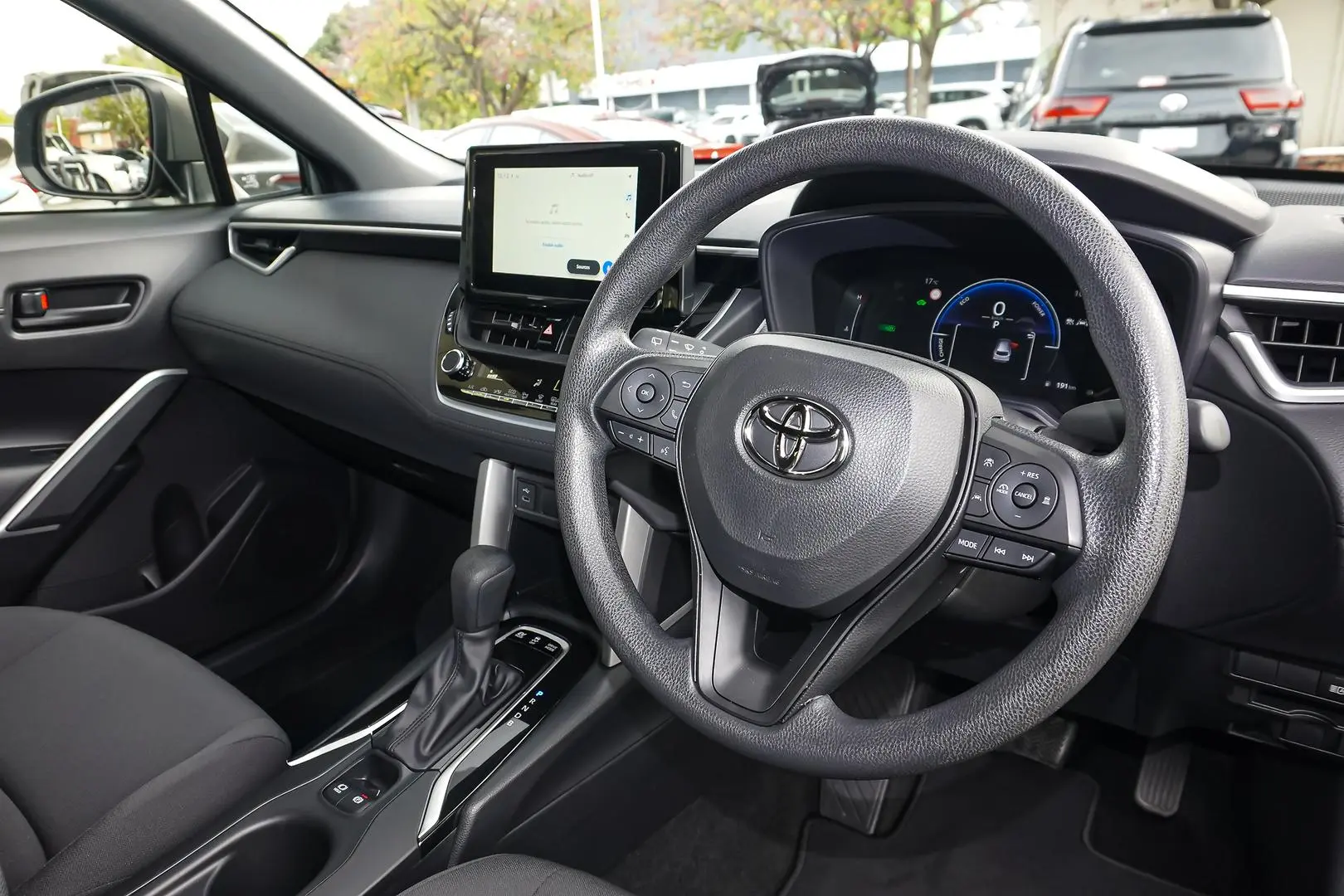 2024 Toyota Corolla Cross Gallery Image 6