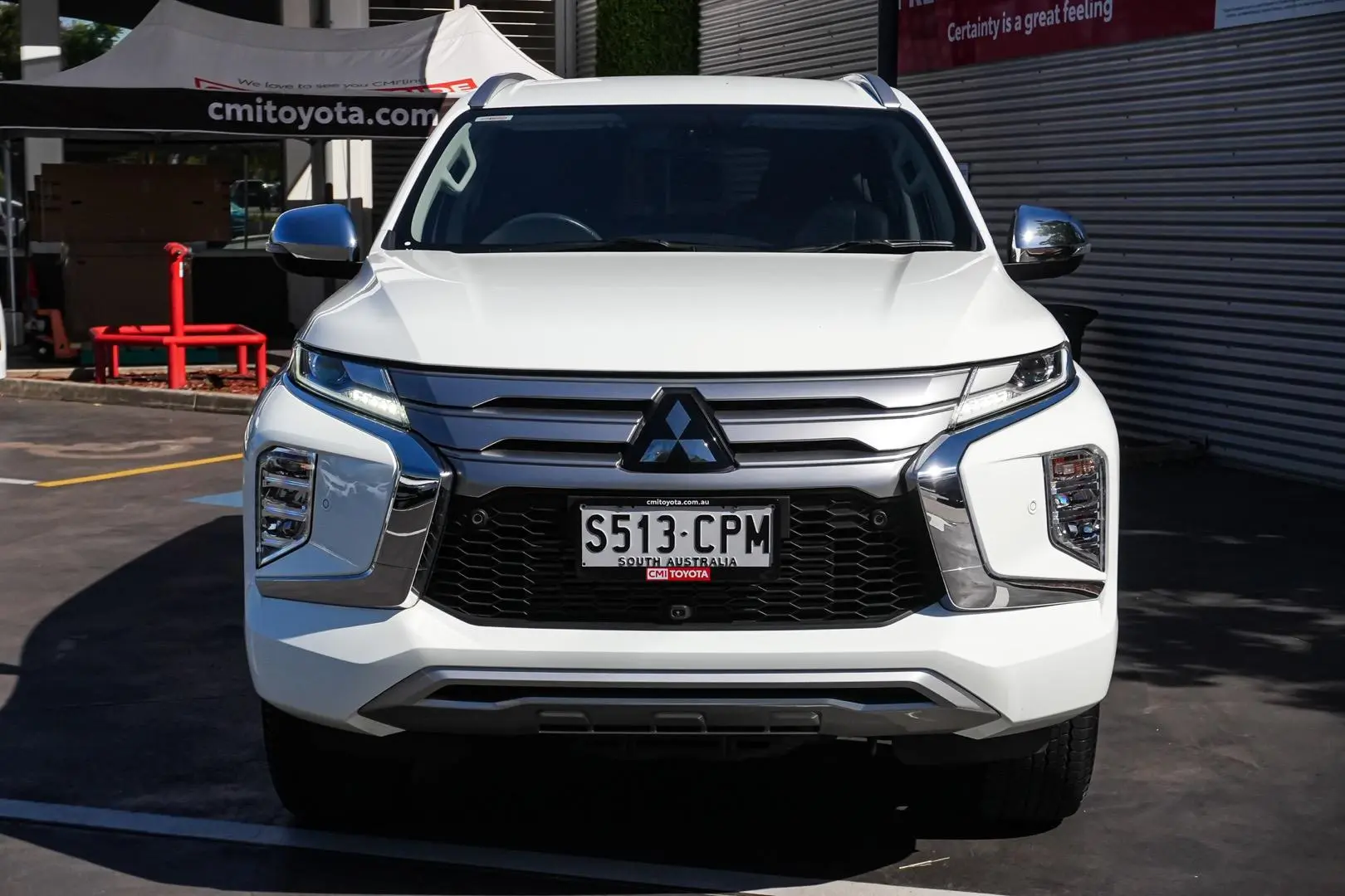 2022 Mitsubishi Pajero Sport Gallery Image 5
