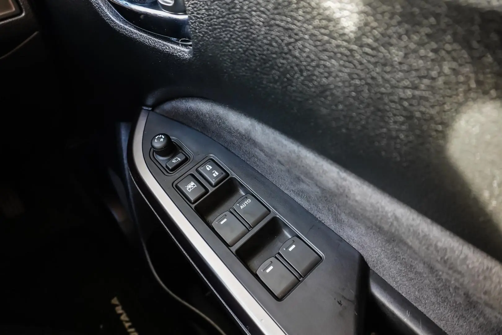 2023 Suzuki Vitara Gallery Image 24