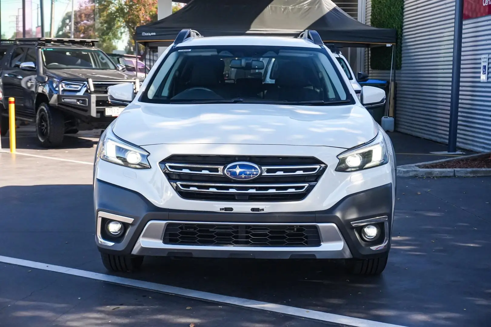 2022 Subaru Outback Gallery Image 5