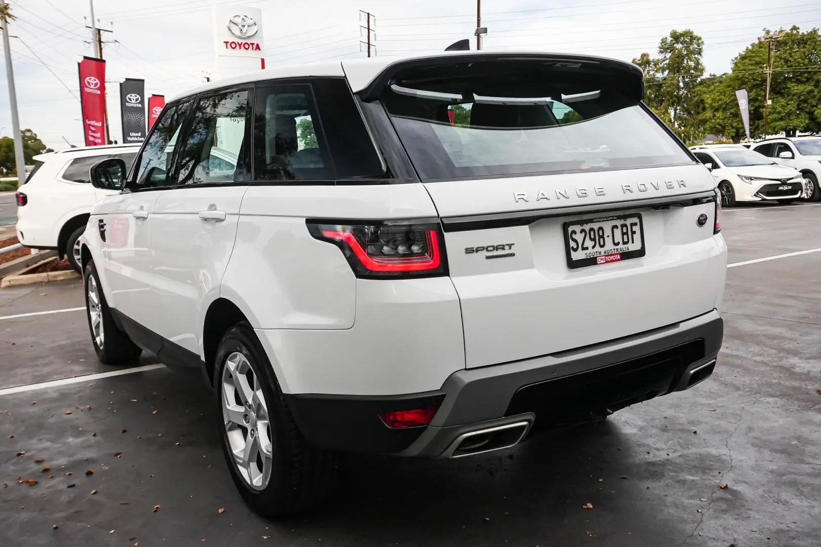 2019 Land Rover Range Rover Sport Gallery Image 3