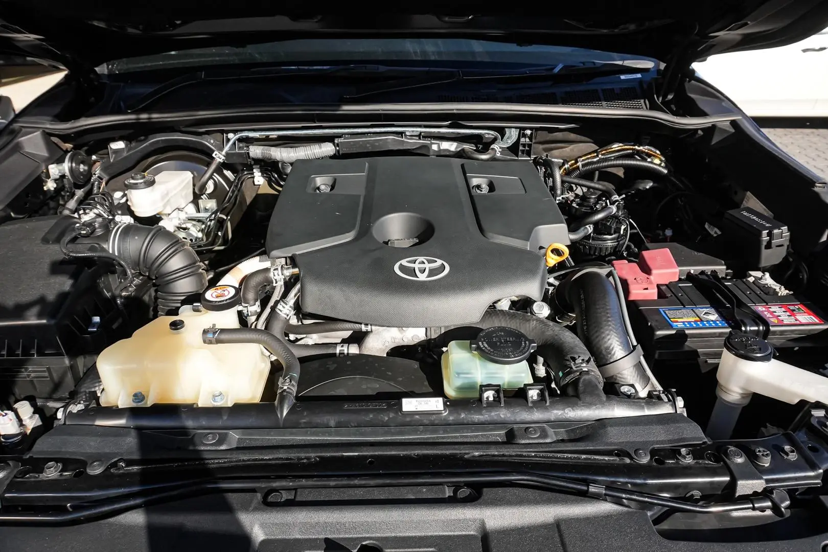 2022 Toyota Hilux Gallery Image 22
