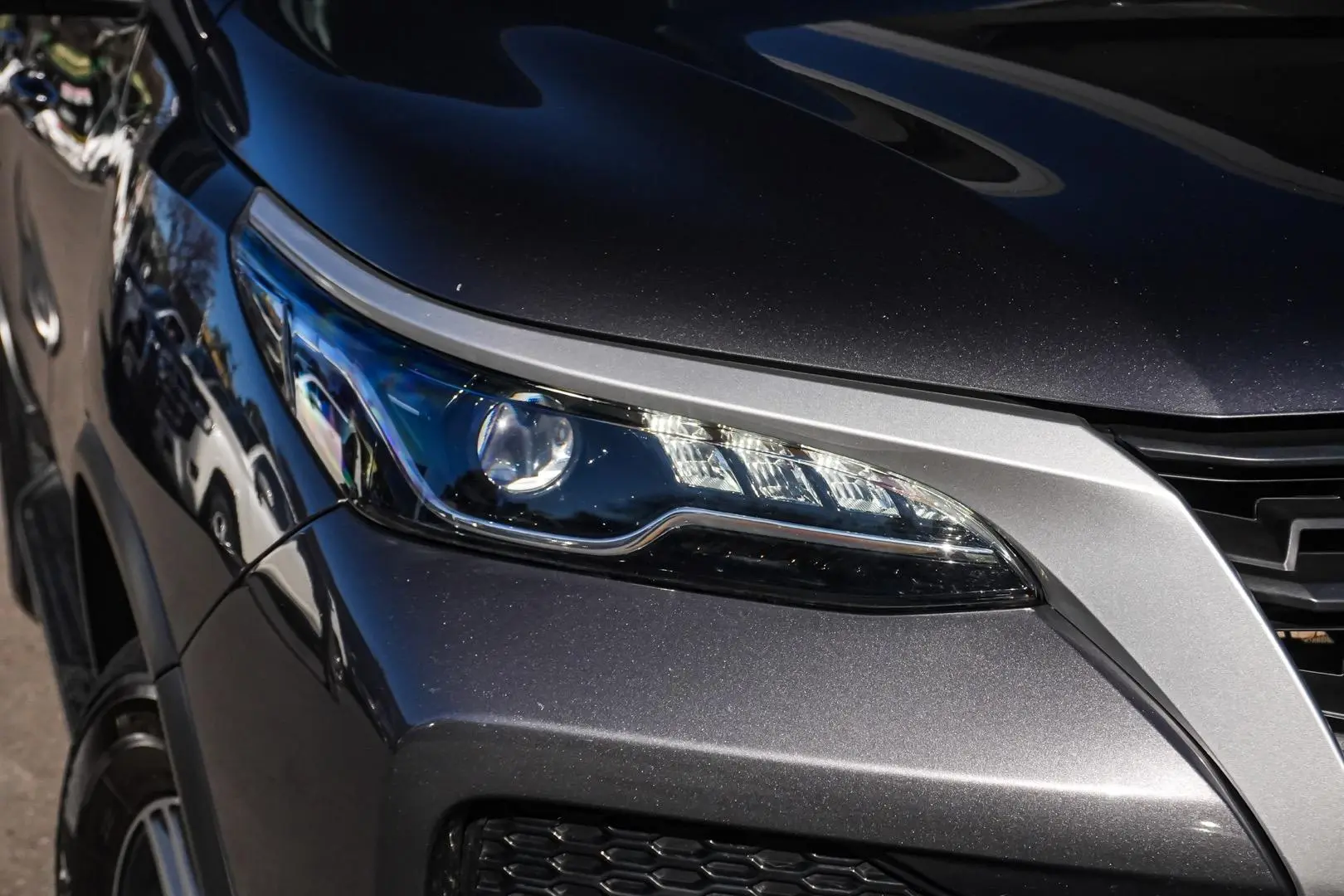 2021 Toyota Fortuner Gallery Image 12
