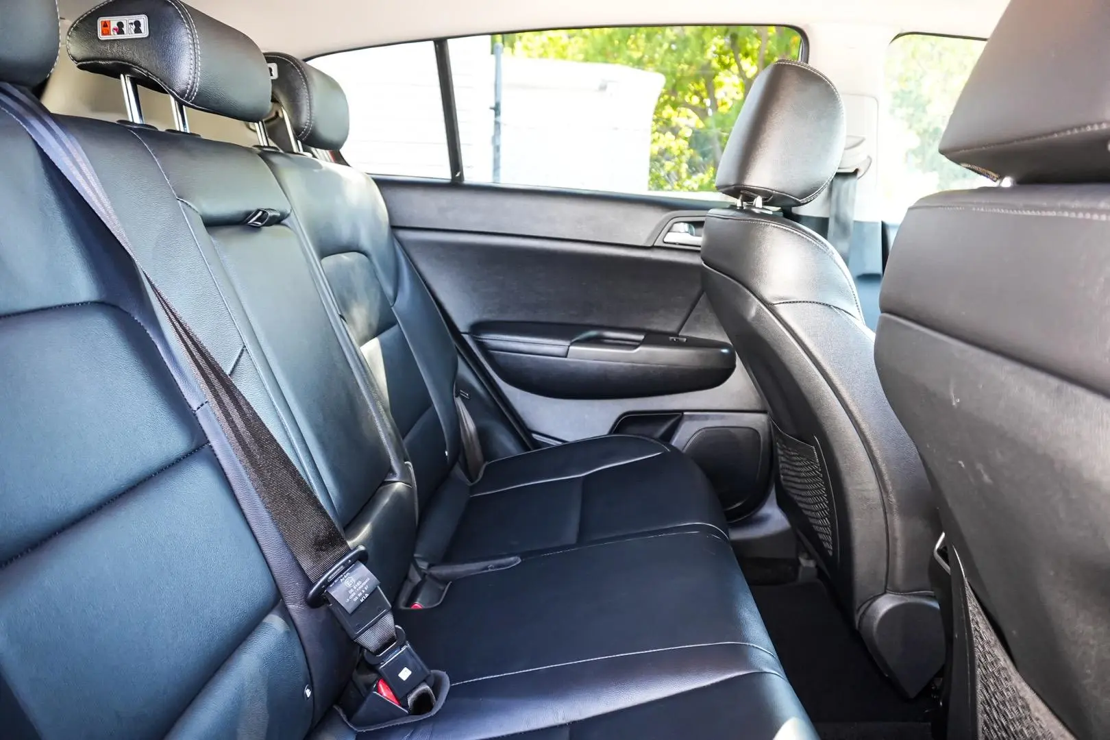 2016 Kia Sportage Gallery Image 9