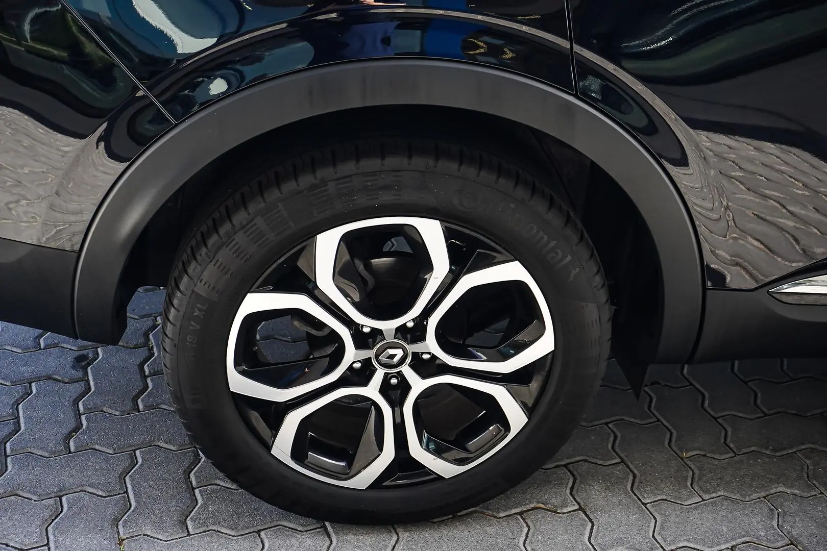 2022 Renault Arkana Gallery Image 17