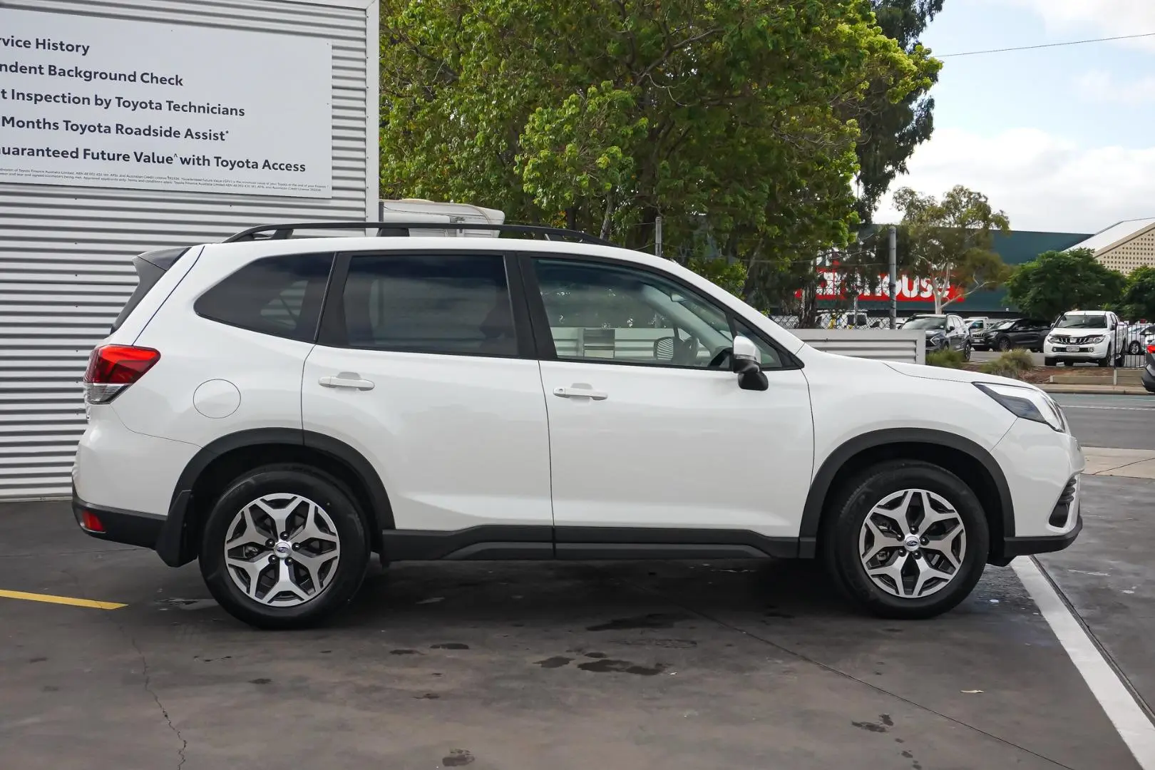 2024 Subaru Forester Gallery Image 4