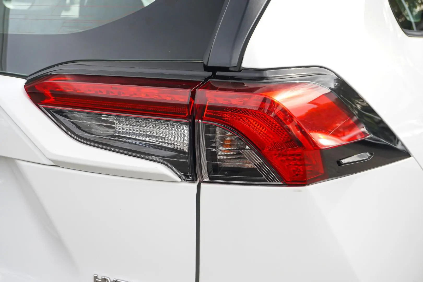 2024 Toyota RAV4 Gallery Image 13