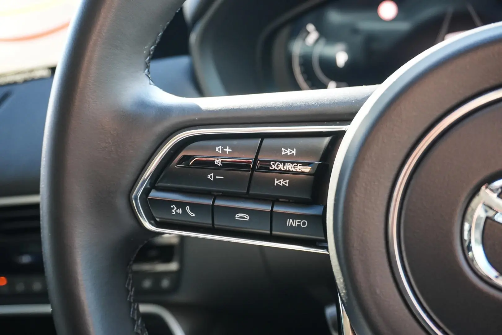 2025 Mazda CX-60 Gallery Image 21