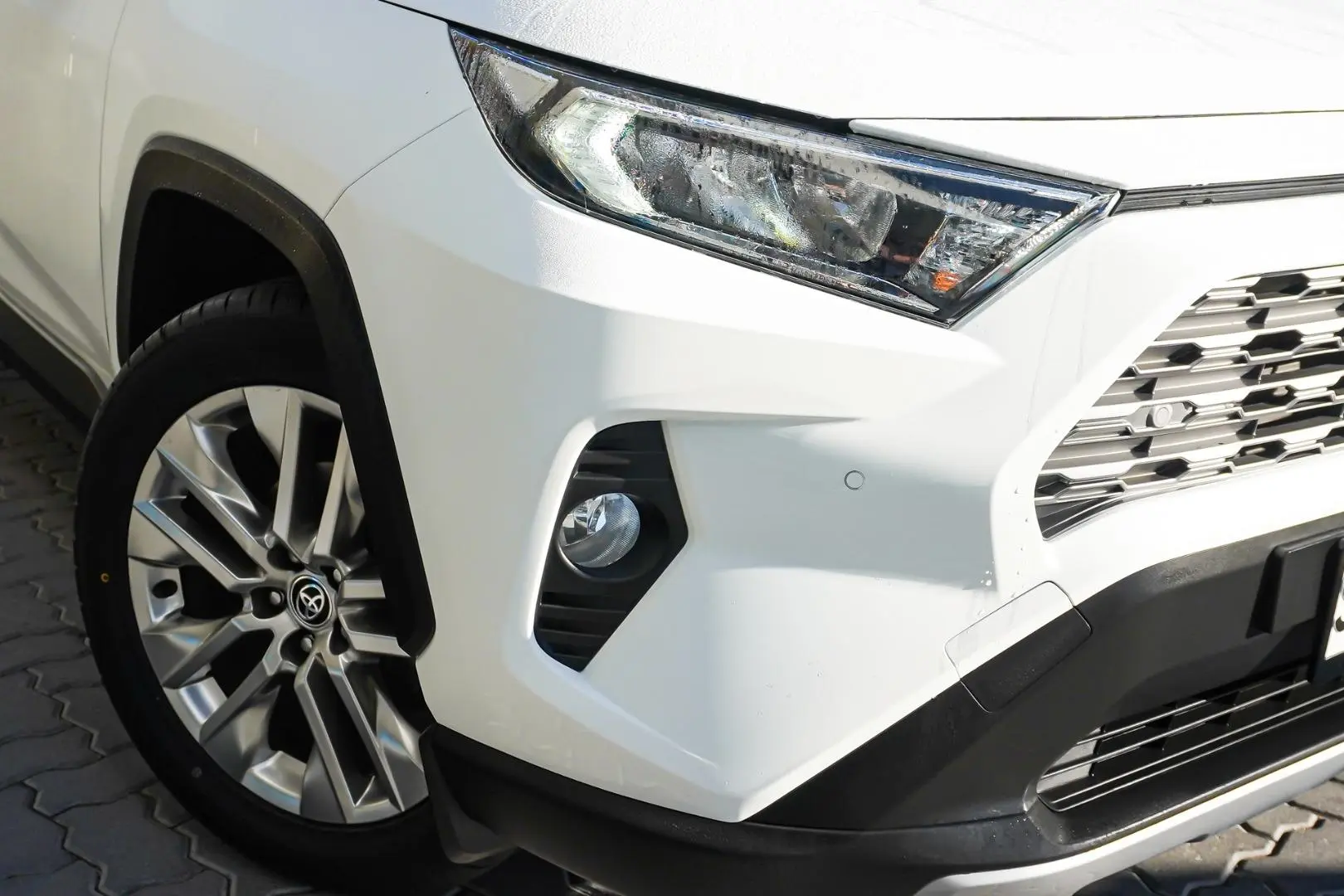 2021 Toyota RAV4 Gallery Image 11