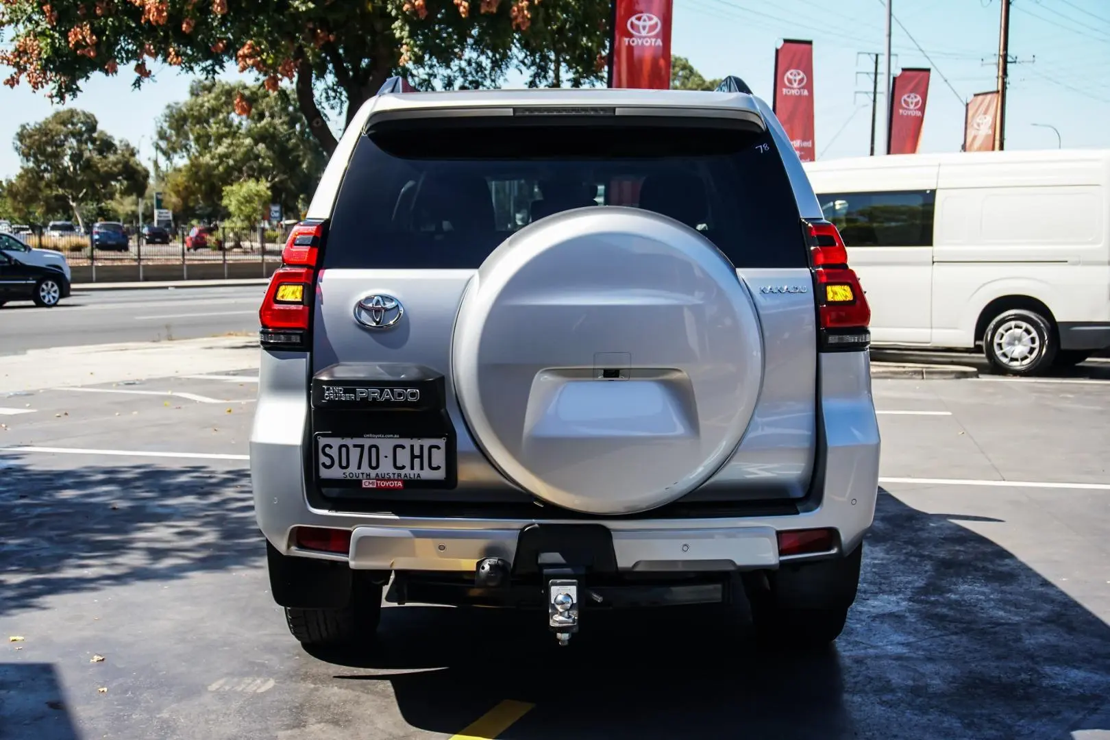 2021 Toyota Landcruiser Prado Gallery Image 5