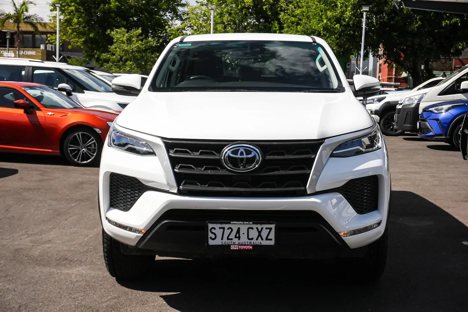 2023 Toyota Fortuner Gallery Image 5