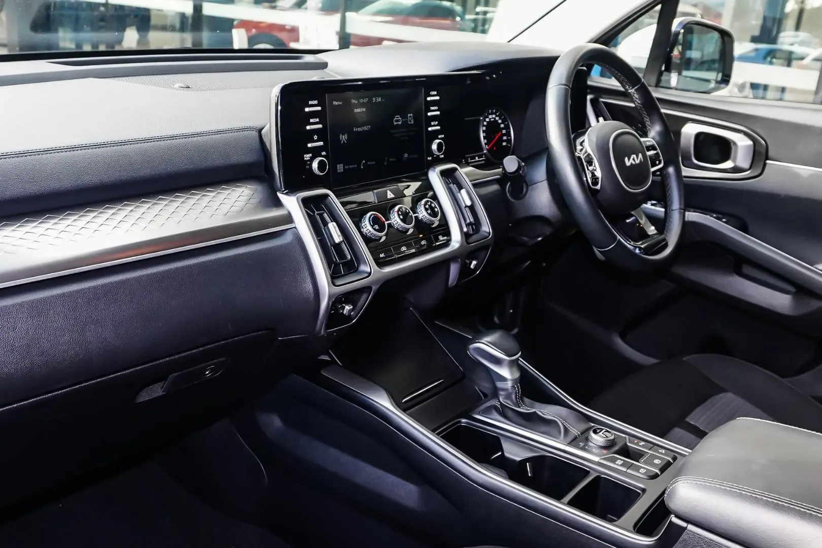 2023 Kia Sorento Gallery Image 11