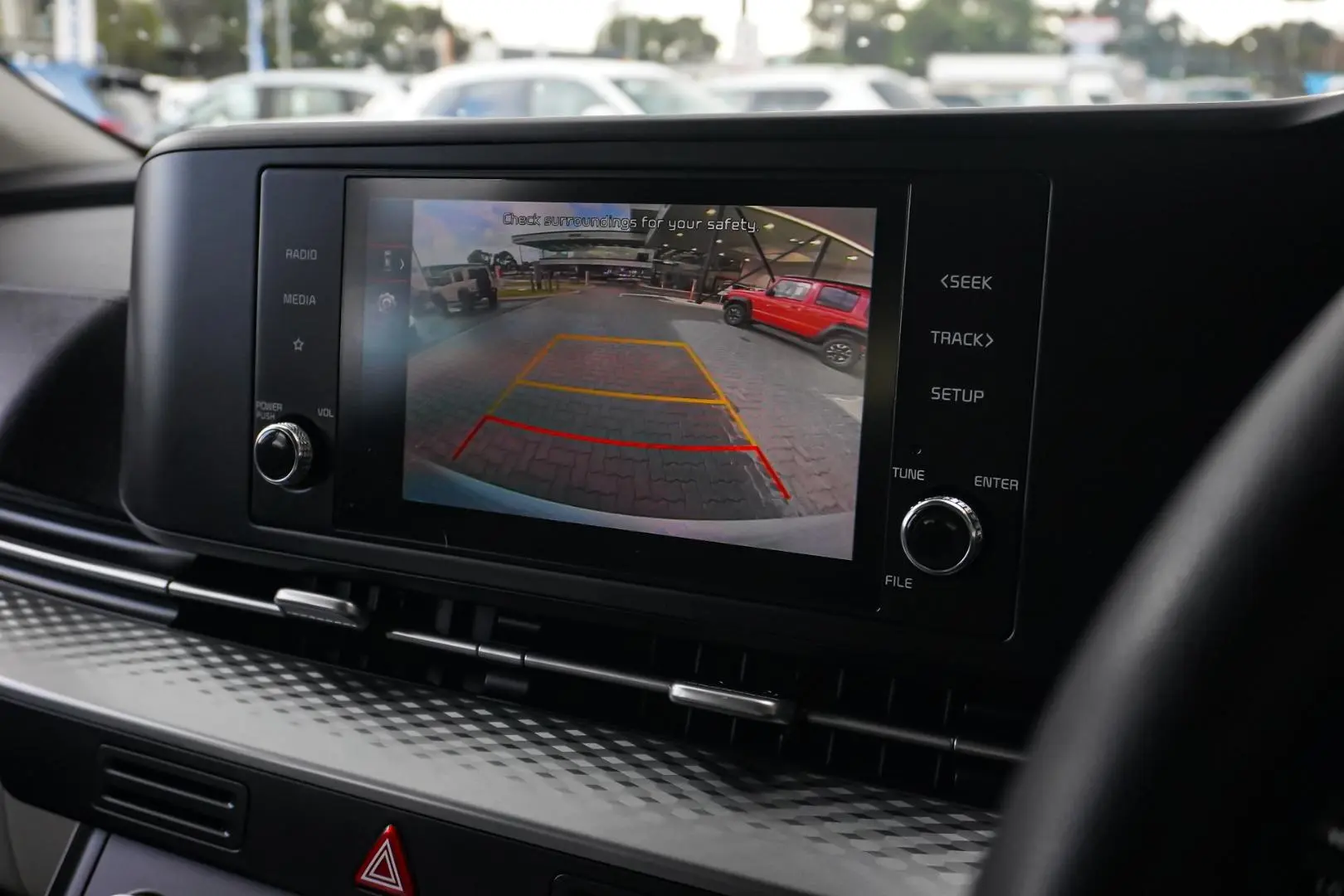 2022 Kia Carnival Gallery Image 23