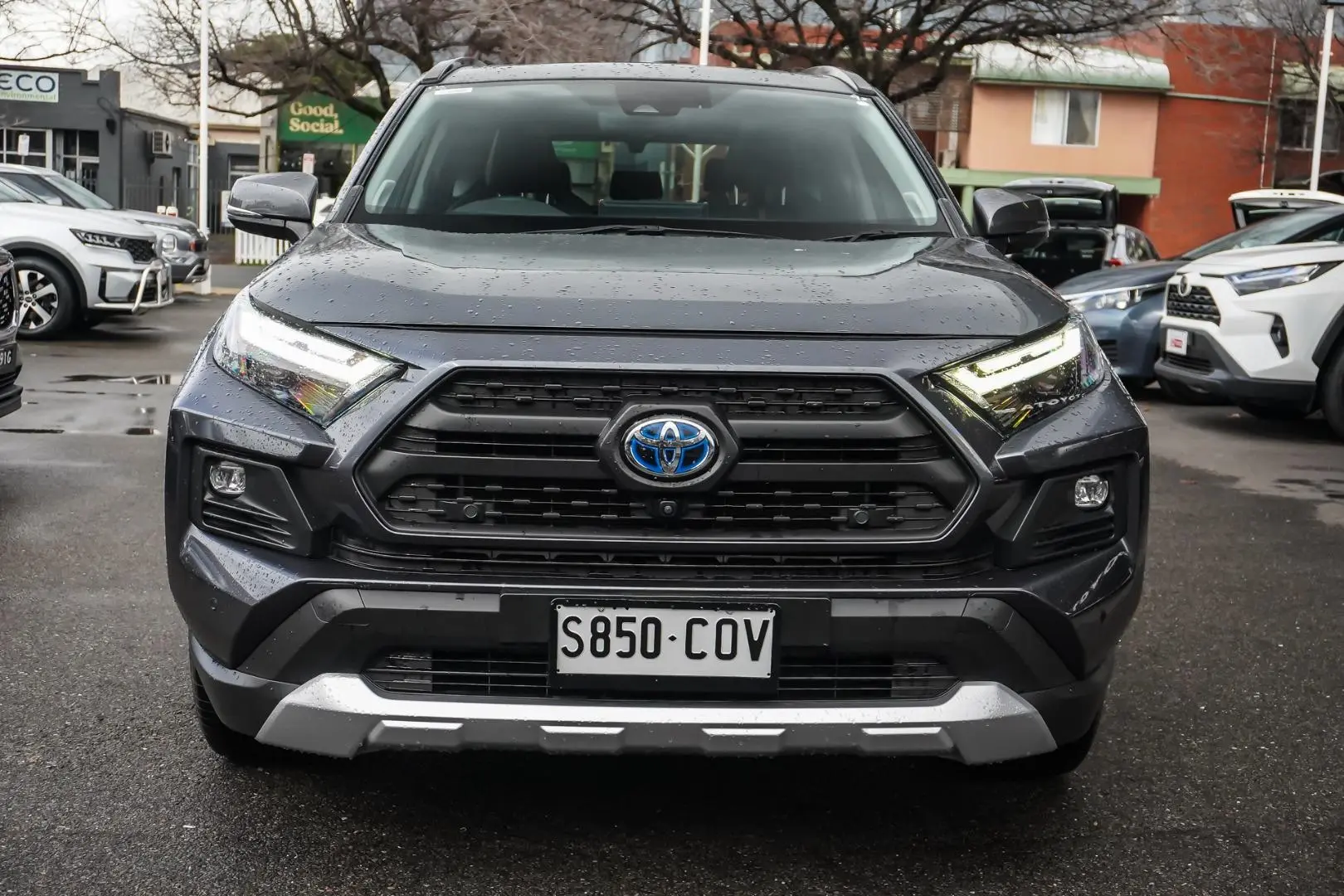 2022 Toyota RAV4 Gallery Image 5