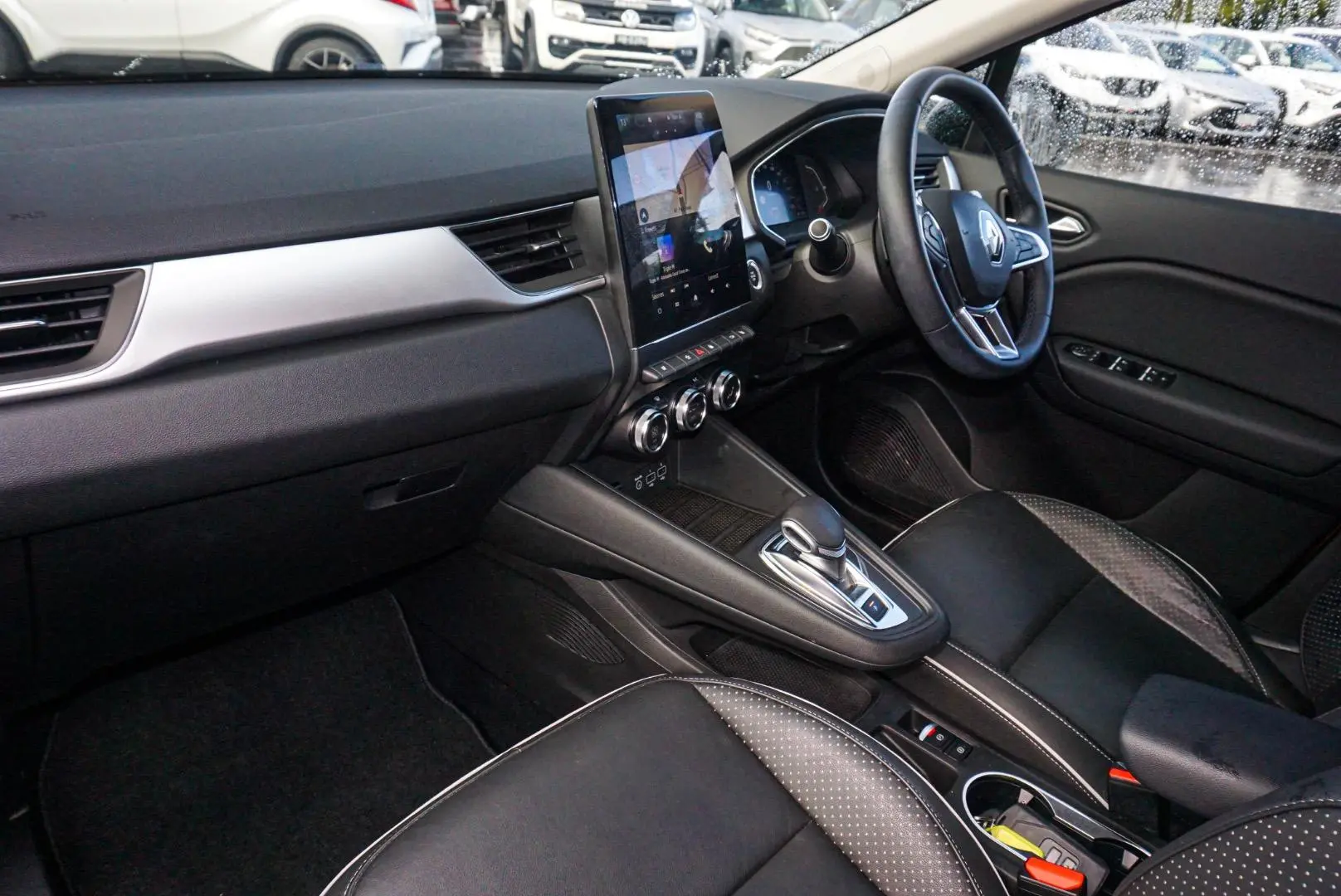 2021 Renault Captur Gallery Image 10