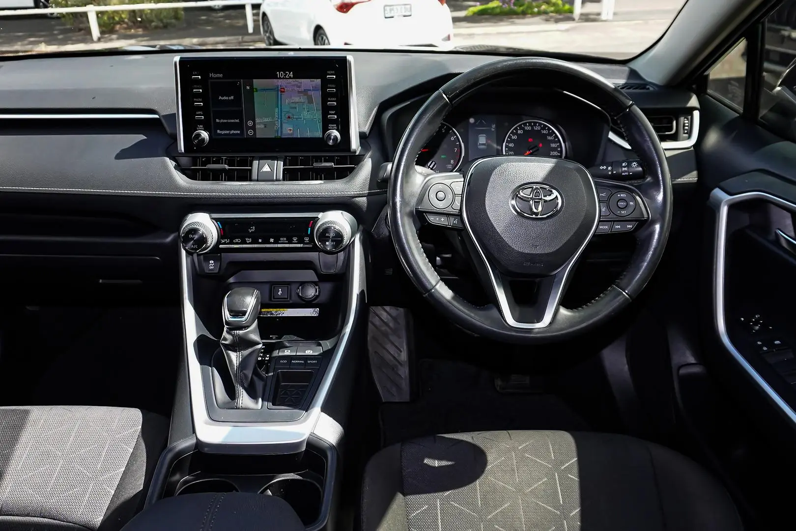2021 Toyota RAV4 Gallery Image 9