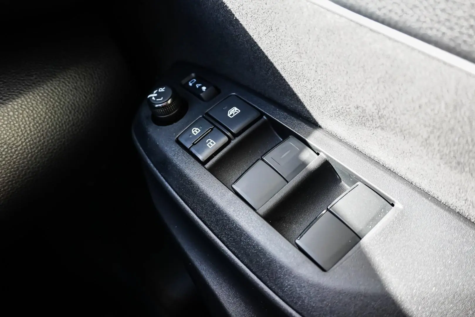 2023 Toyota Yaris Cross Gallery Image 22