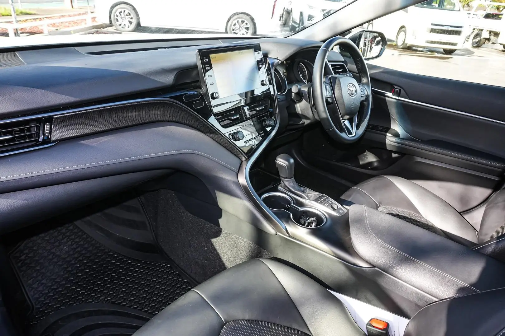 2024 Toyota Camry Gallery Image 9