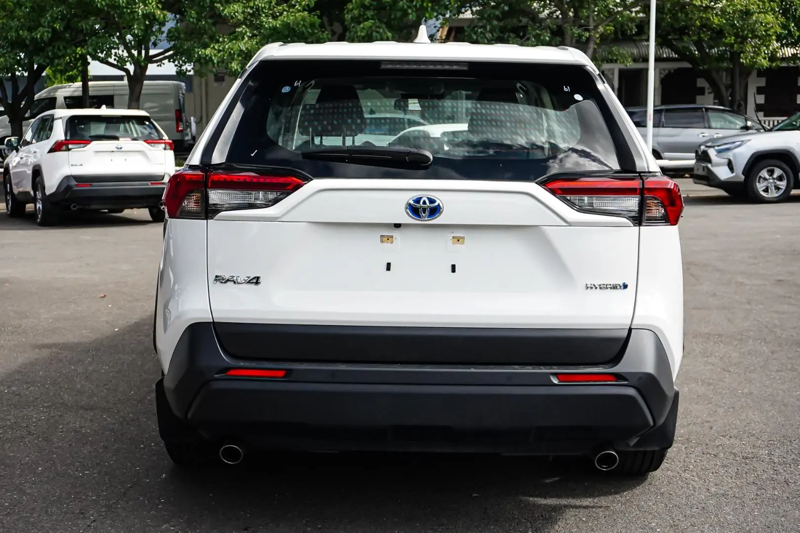 2023 Toyota RAV4 Gallery Image 5