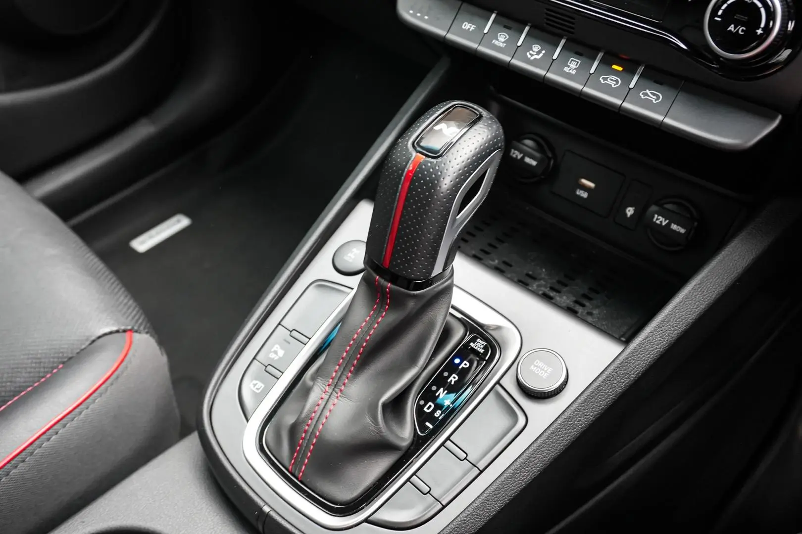 2021 Hyundai Kona Gallery Image 19
