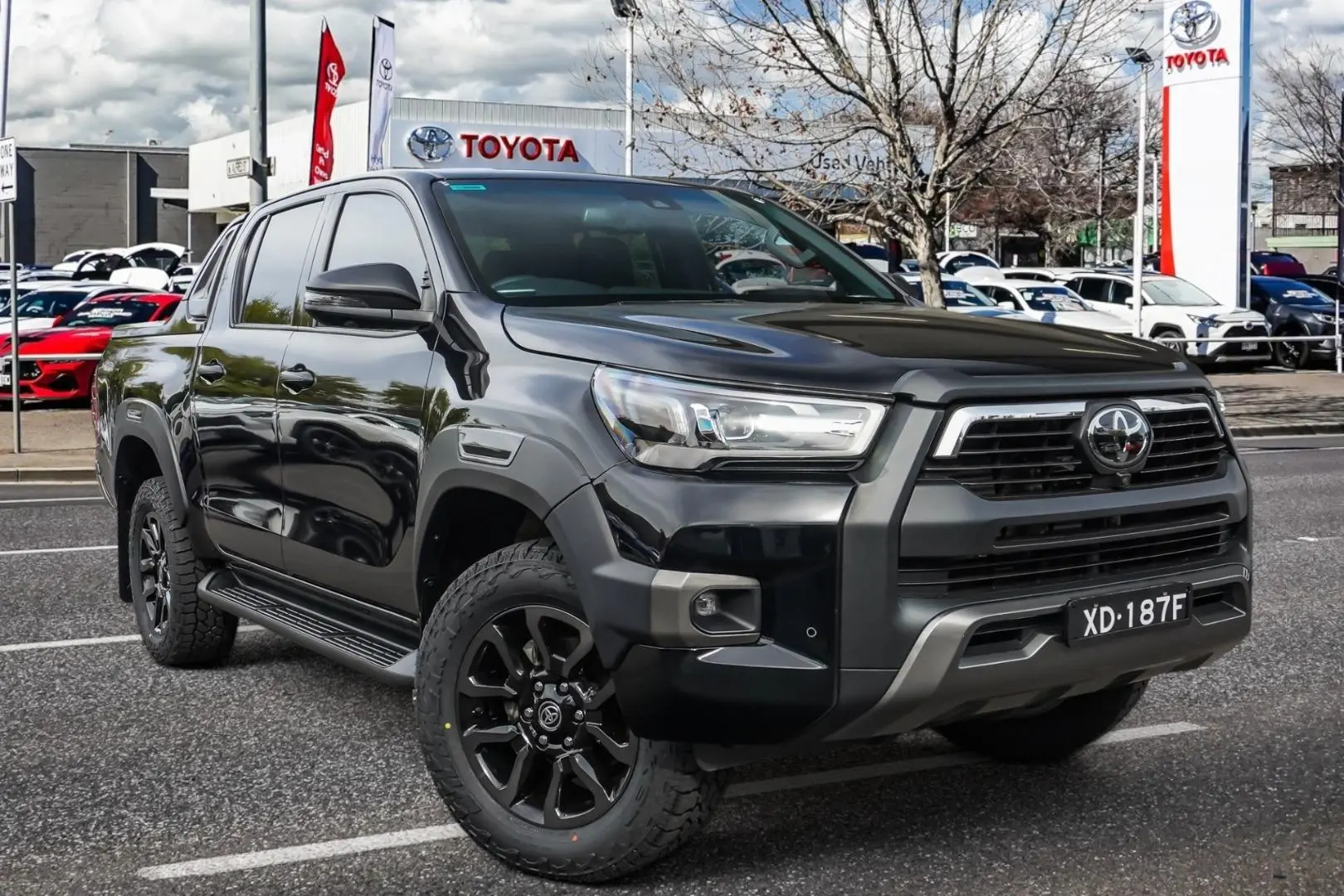 2022 Toyota Hilux Image