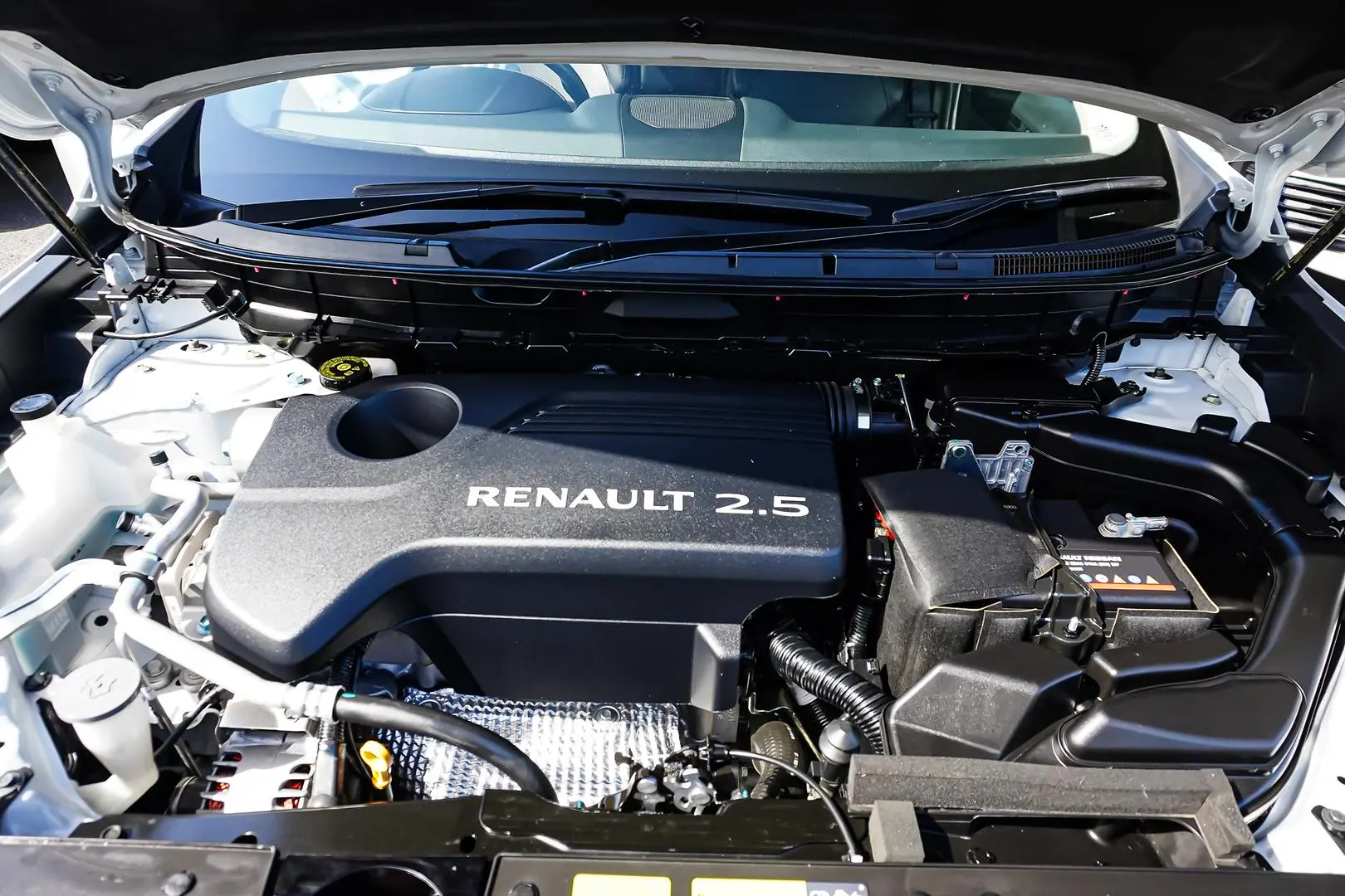 2023 Renault Koleos Gallery Image 24