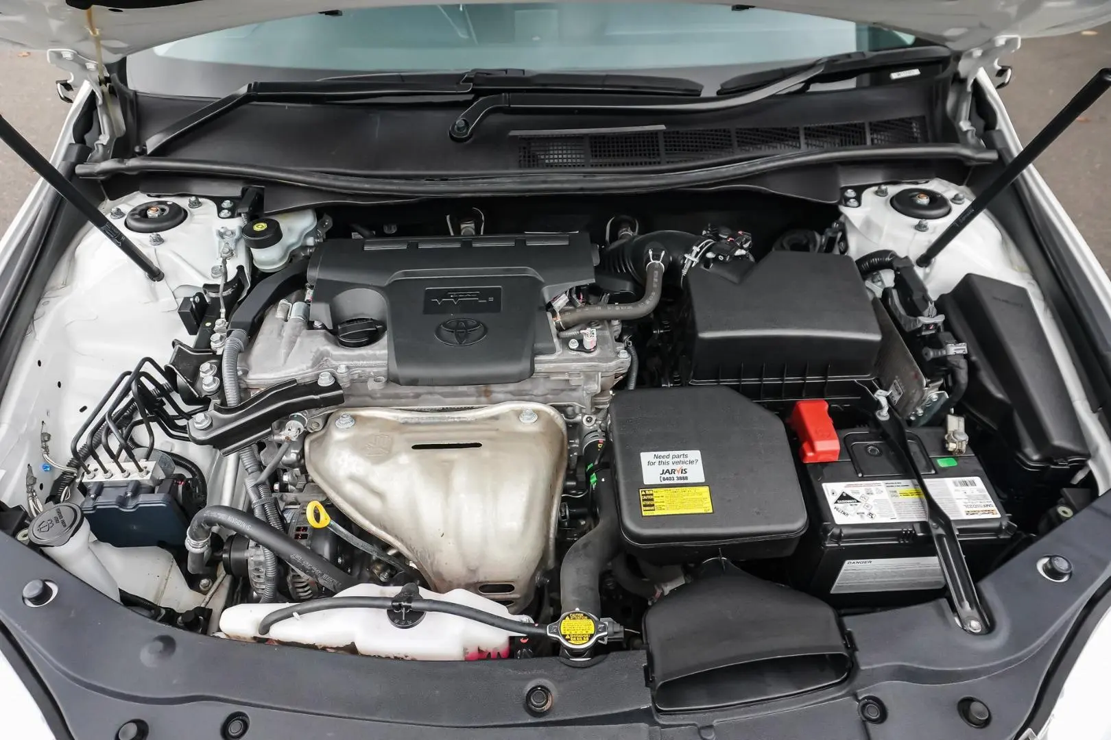 2015 Toyota Camry Gallery Image 23