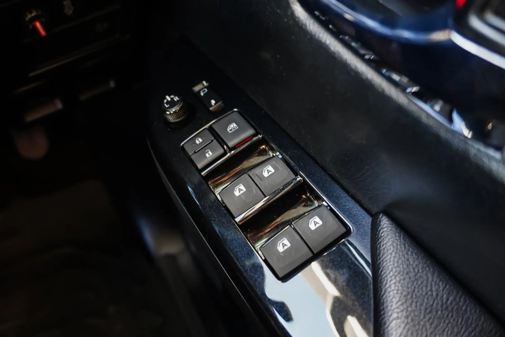 2022 Toyota Hilux Gallery Image 21