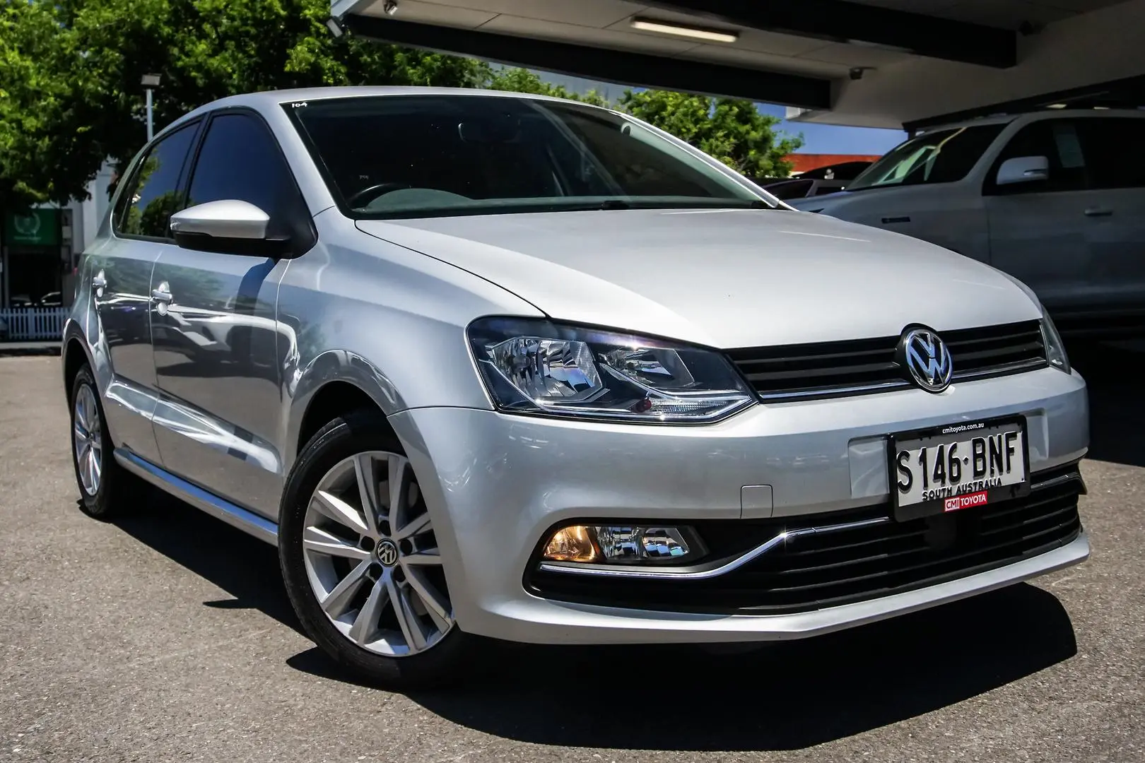 2016 Volkswagen Polo Gallery Image 1