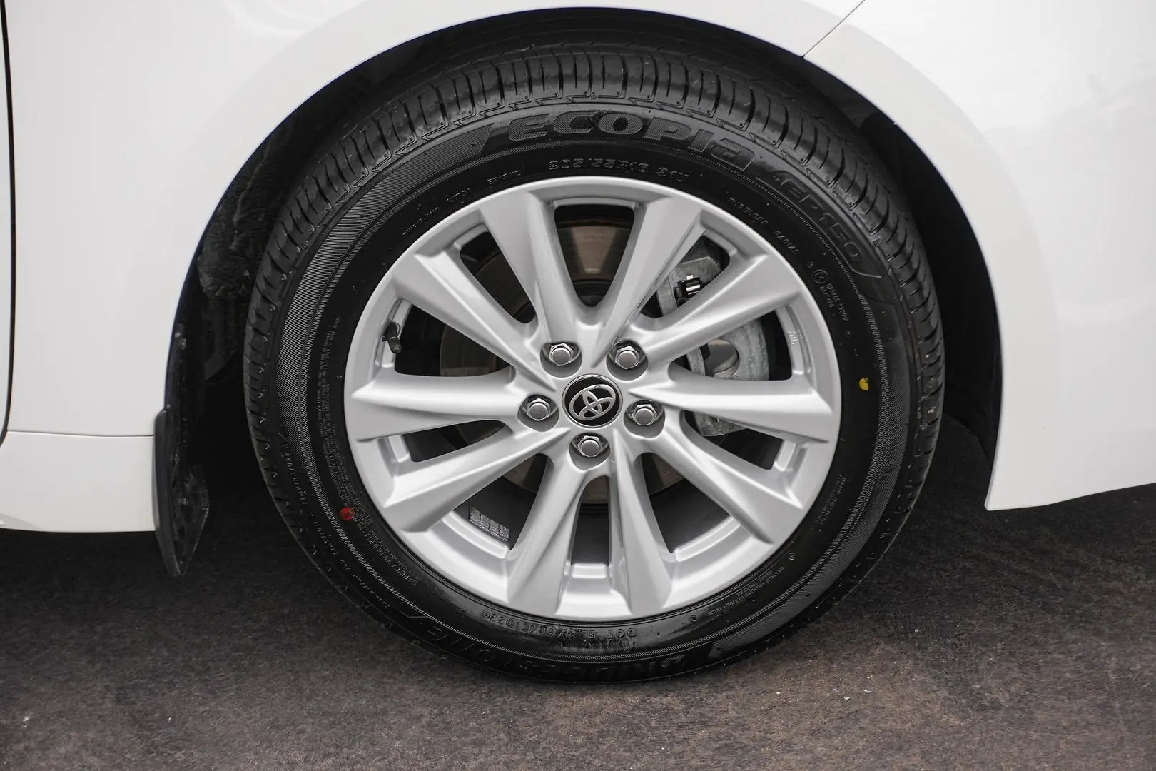 2023 Toyota Corolla Gallery Image 13