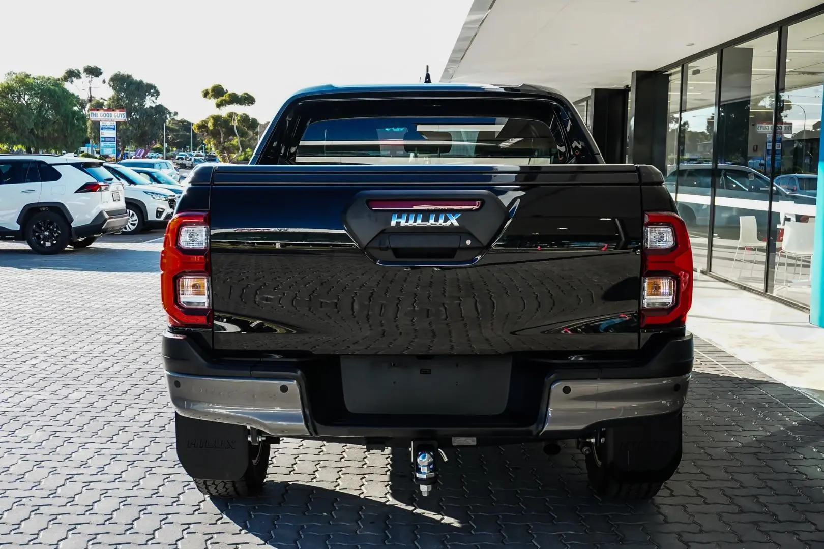 2022 Toyota Hilux Gallery Image 5