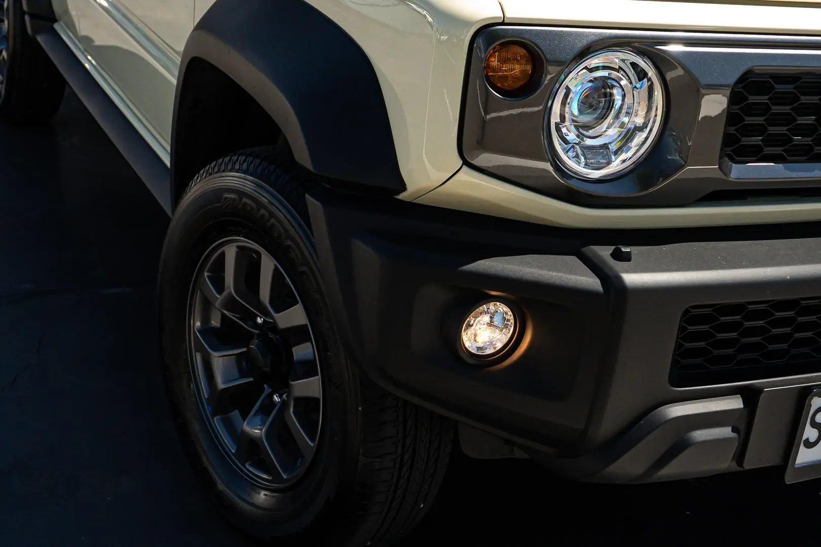 2023 Suzuki Jimny Gallery Image 12