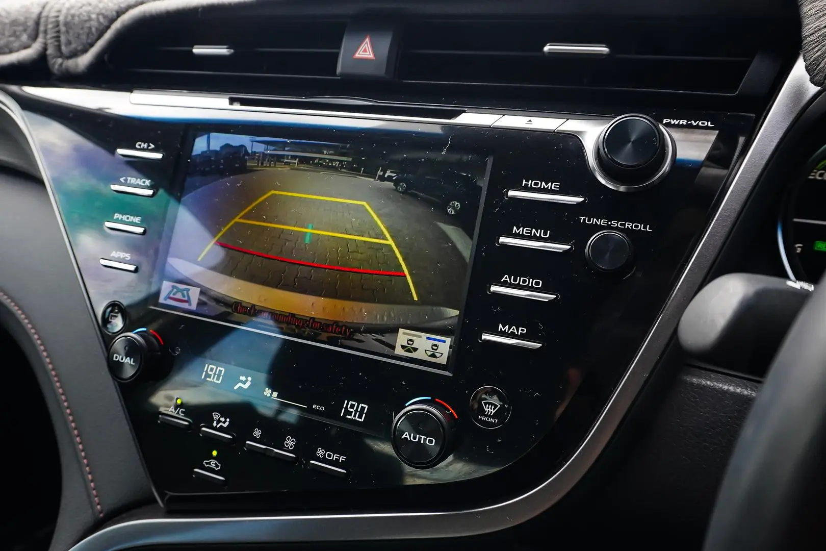 2020 Toyota Camry Gallery Image 23