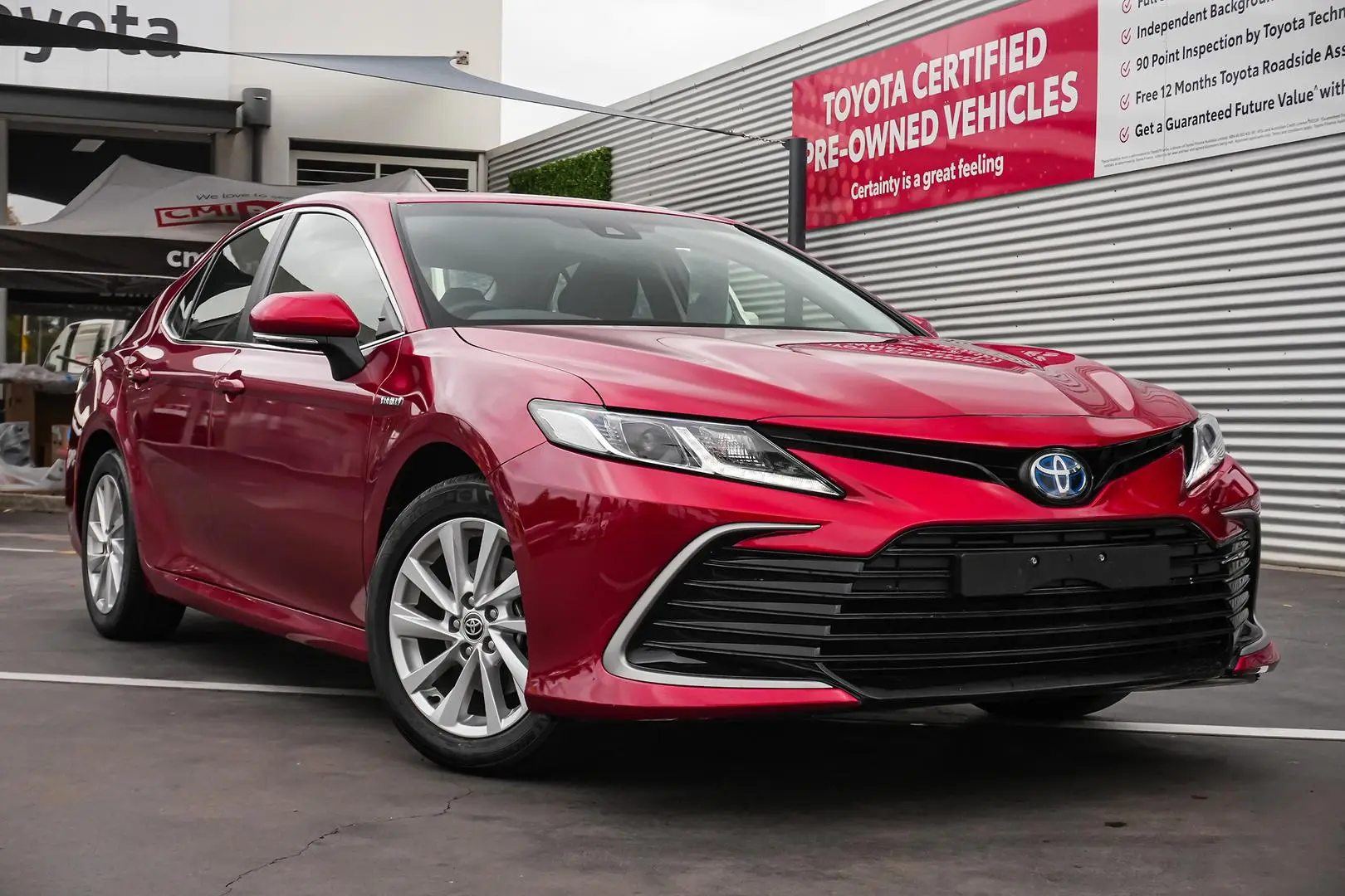 2024 Toyota Camry Gallery Image 2