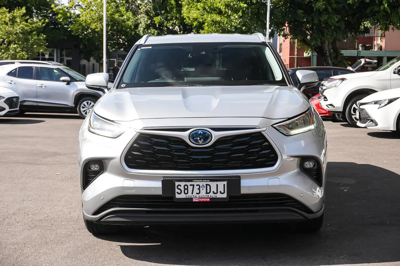 2023 Toyota Kluger Gallery Image 5