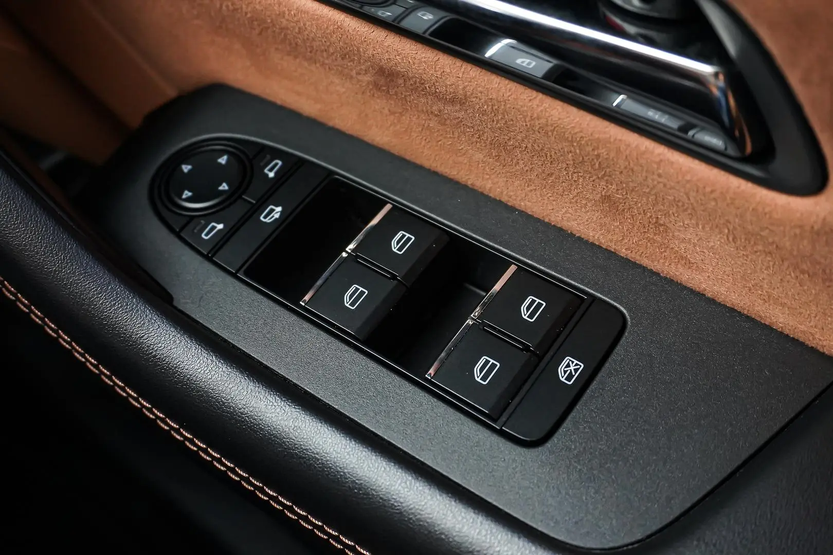 2024 Mazda CX-90 Gallery Image 26
