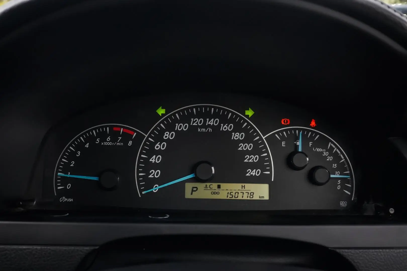2013 Toyota Camry Gallery Image 17