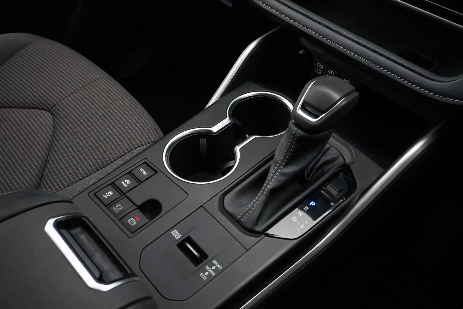 2023 Toyota Kluger Gallery Image 19